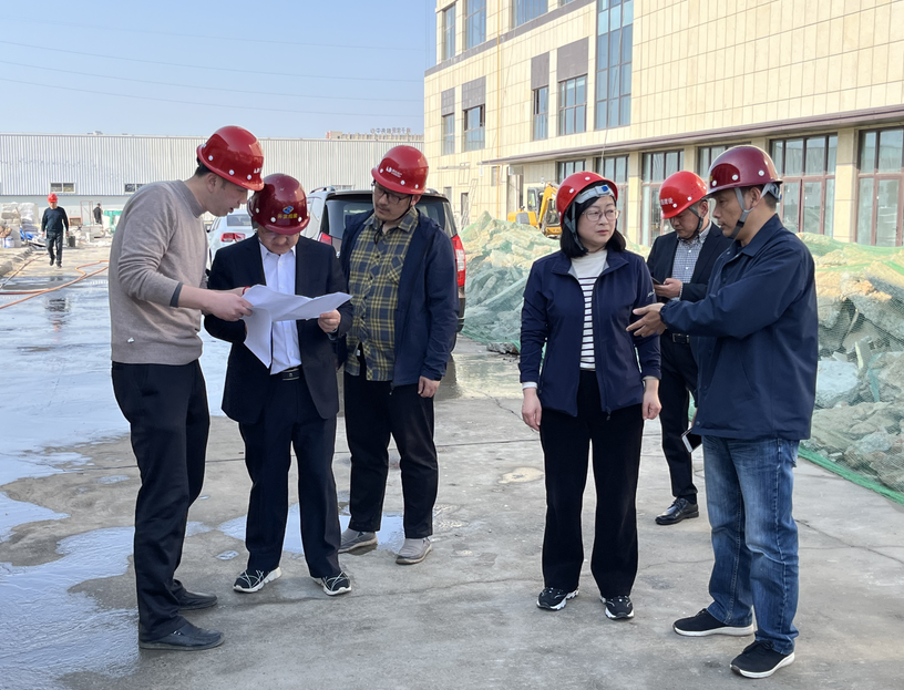 李總1.png 李總1.png